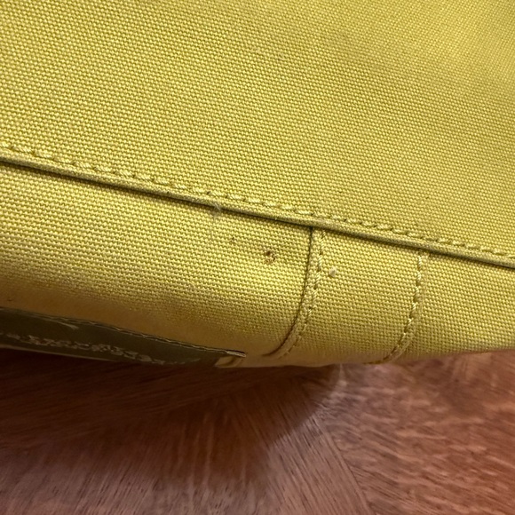 Marc Jacobs Bright Green Tote Bag - Picture 5 of 7
